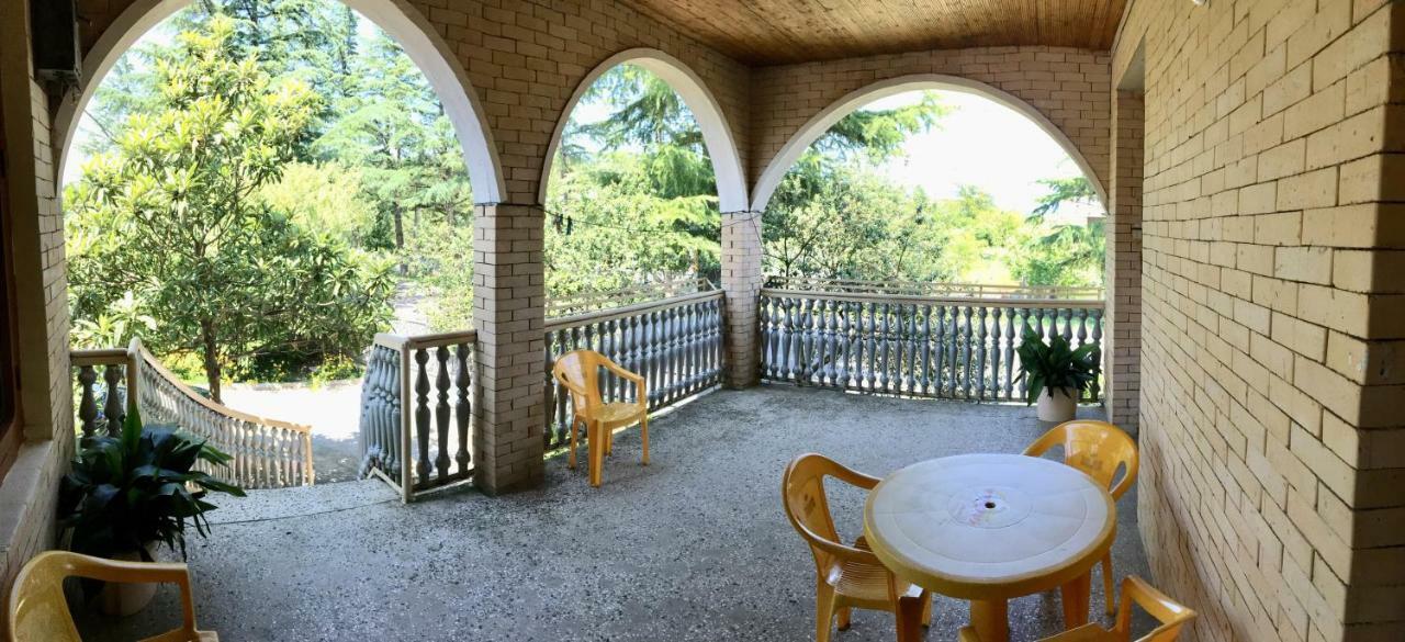 Hause Apartment Tskaltubo Luaran gambar